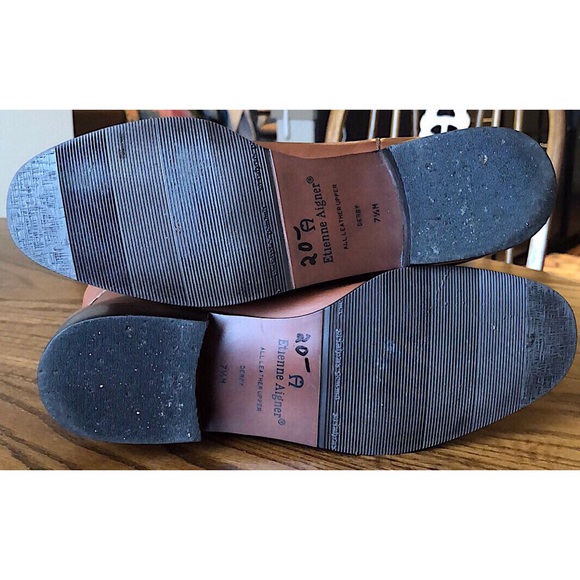 Etienne Aigner ‘Derby’ Boots 👢 - Picture 6 of 8